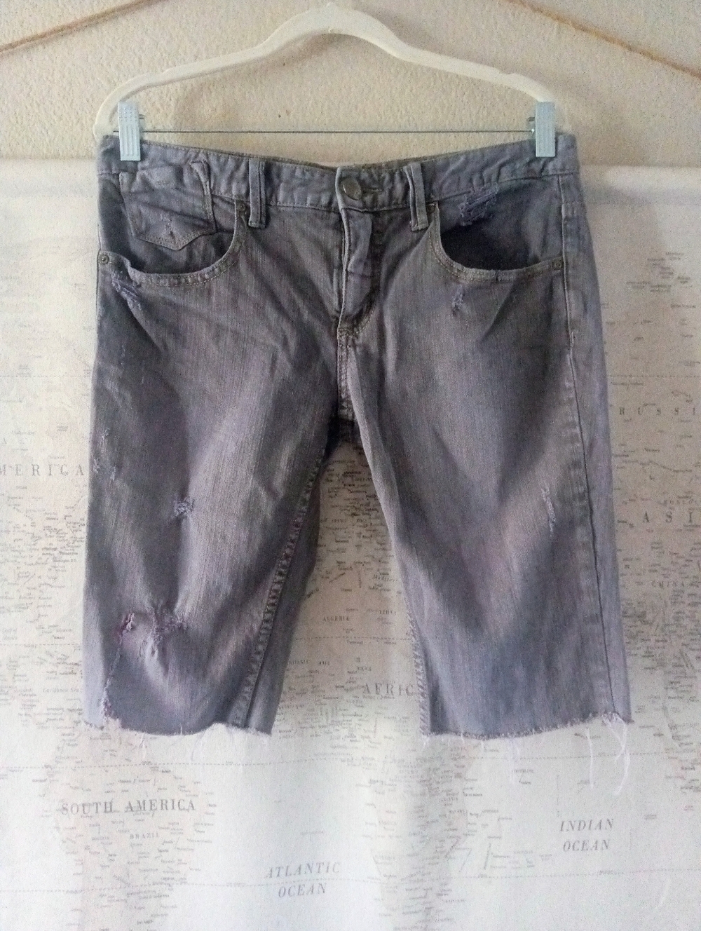Free People Gray Distressed Cut-Off Jean Shorts Size 28 NWOT